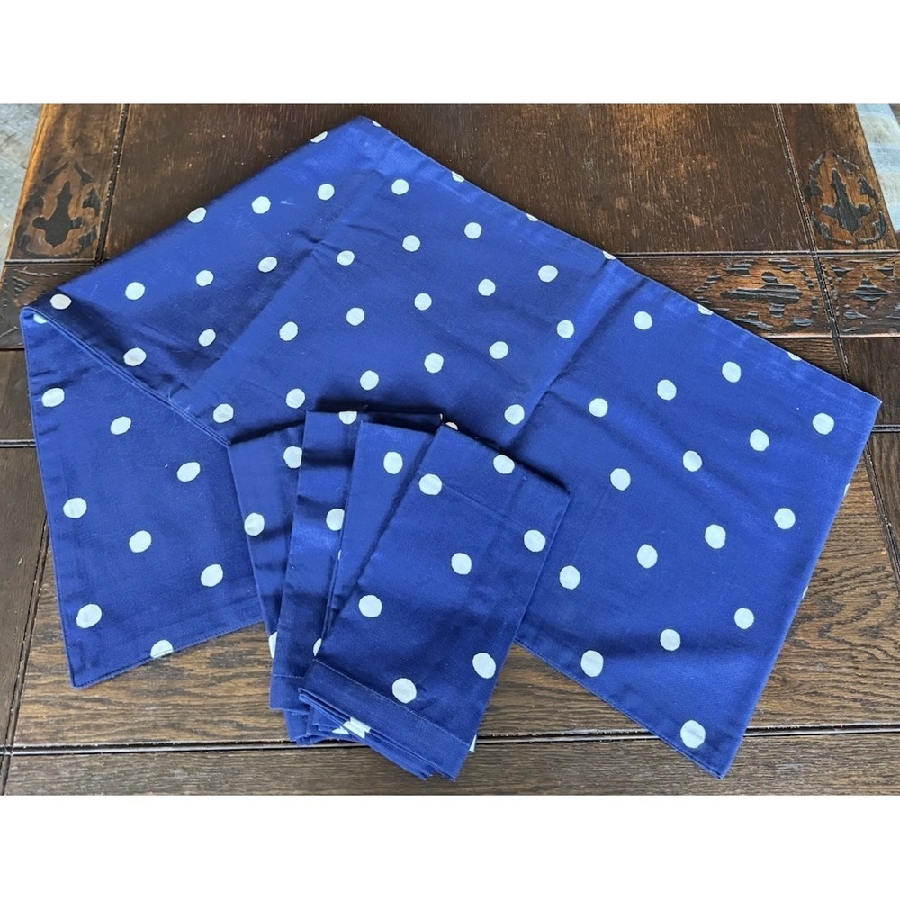 Kate Spade Table Runner with 4 Napkins Navy Blue Polka Dots Reversible 15"x 88"